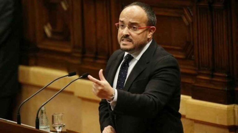 Alejandro Fernández en el Parlamento de Cataluña